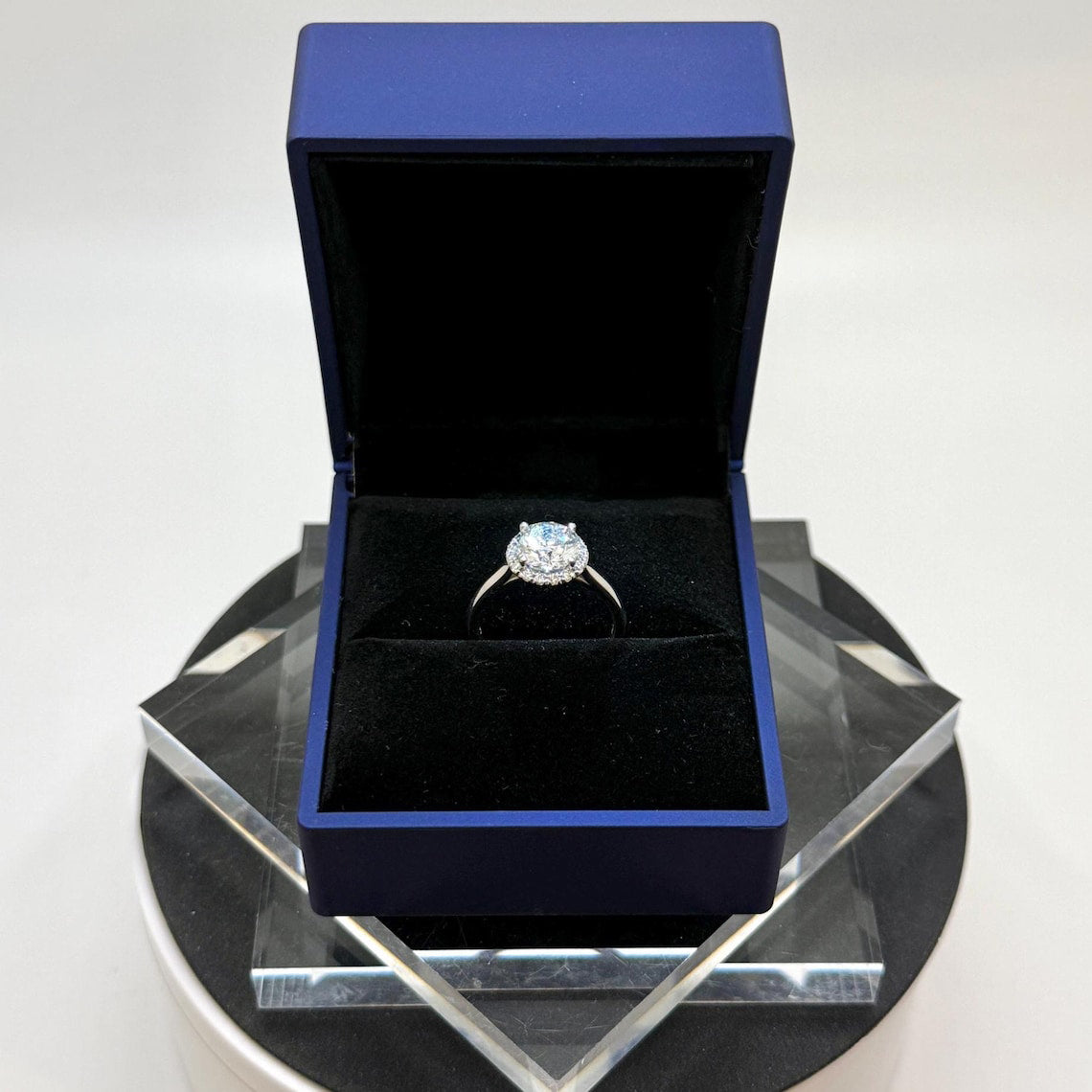 2 Ct Round Natural Diamond Engagement Ring – Halo Setting