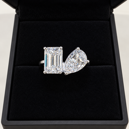 6.50 Ct TW Emerald & Pear Natural Diamond Toi et Moi Ring – Two-Stone Prong Setting
