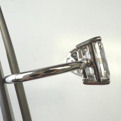 6.50 Ct TW Emerald & Pear Natural Diamond Toi et Moi Ring – Two-Stone Prong Setting